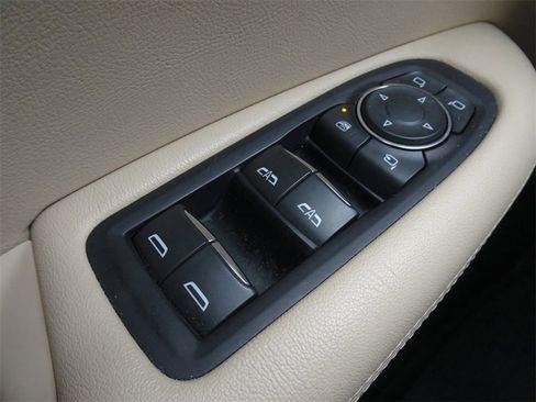 Used 2019 Cadillac XT5 Premium Luxury image 23