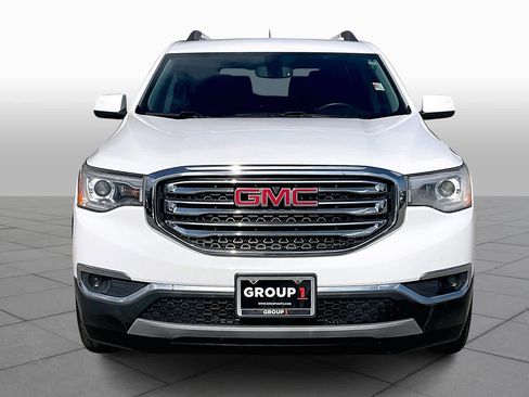 Used 2017 GMC Acadia SLT image 3