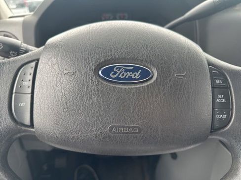 Used 2014 Ford E-350 and Econoline 350 XL image 10
