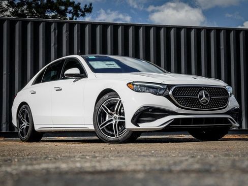 Used 2026 Mercedes-Benz E 350 4MATIC Sedan image 1