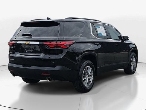 Used 2023 Chevrolet Traverse LT FWD image 6