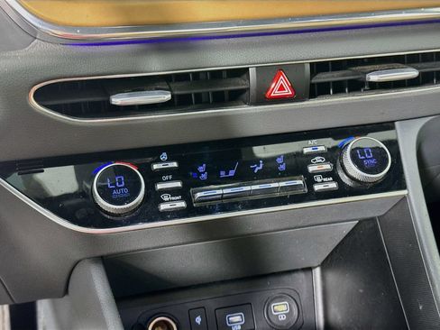 Used 2020 Hyundai Sonata Limited w/ Cargo Package FWD image 16