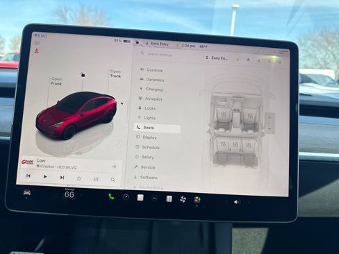 Used 2022 Tesla Model Y Performance image 26