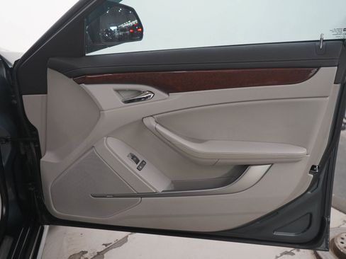 Used 2011 Cadillac CTS Luxury AWD/4WD image 9