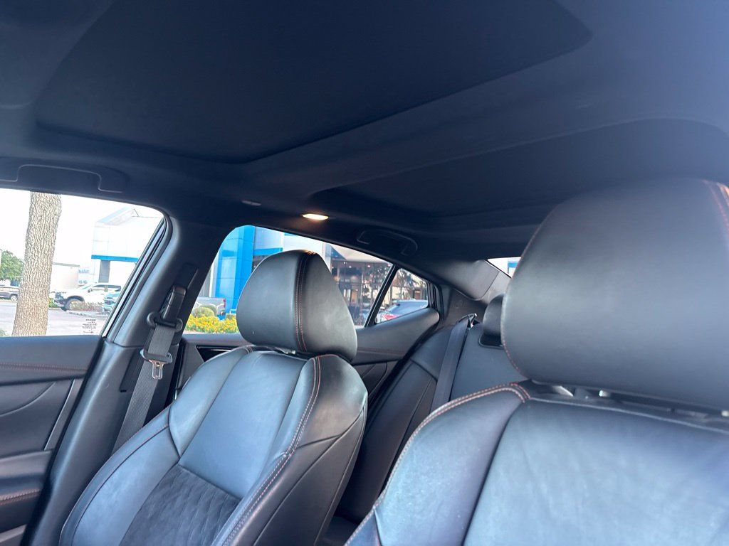 Used 2023 Nissan Maxima SR w/ Sport Mat Group FWD image 12