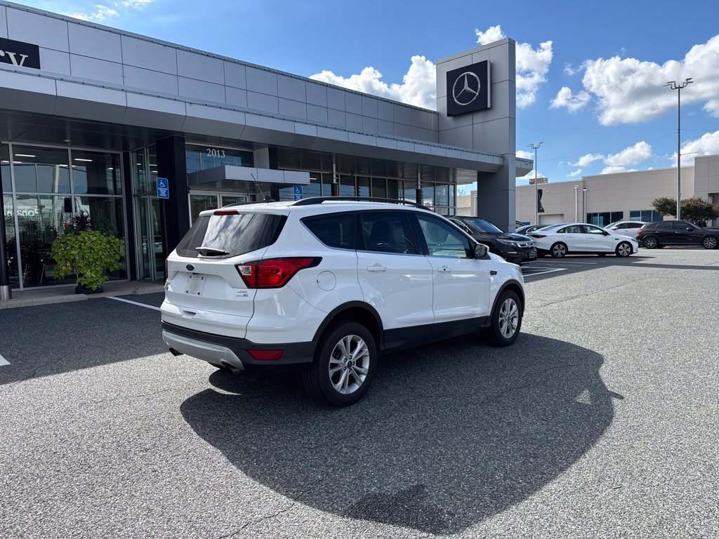 Used 2019 Ford Escape SEL AWD/4WD image 4