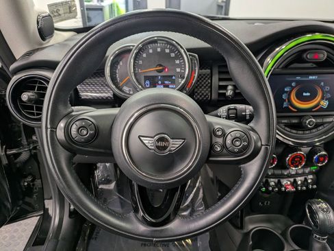 Used 2018 MINI Cooper S FWD image 22