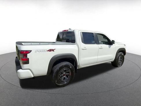 Used 2026 Nissan Frontier PRO-4X AWD/4WD image 11