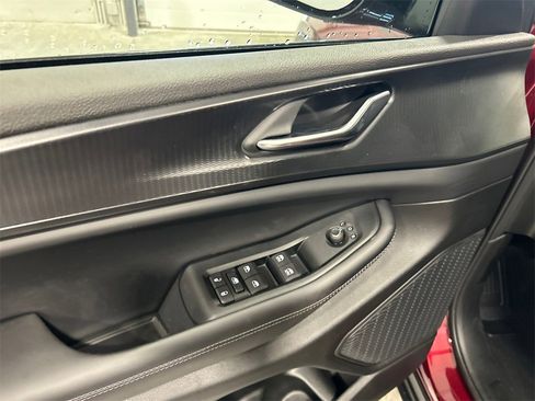 New 2025 Jeep Grand Cherokee L Altitude image 14