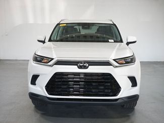 Certified 2024 Toyota Grand Highlander XLE video 2