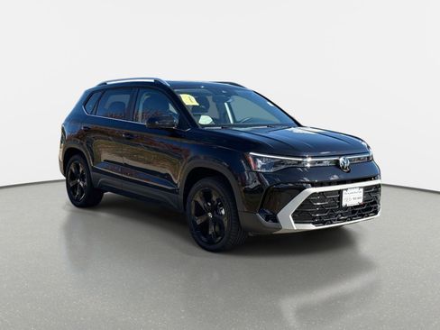 New 2025 Volkswagen Taos SEL image 25