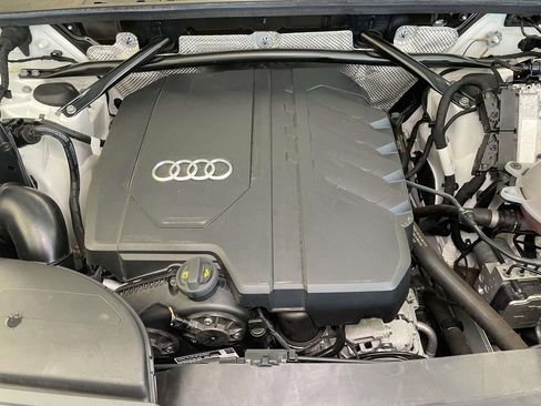 Certified 2023 Audi Q5 2.0T Premium w/ Convenience Package AWD/4WD image 24