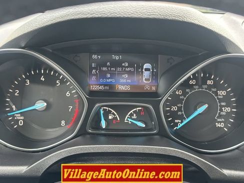Used 2019 Ford Escape SEL AWD/4WD image 25