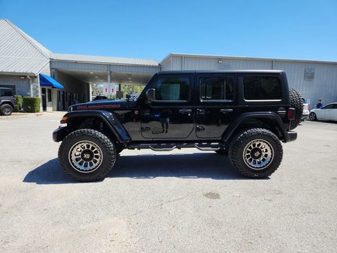 Used 2023 Jeep Wrangler Unlimited Rubicon image 6
