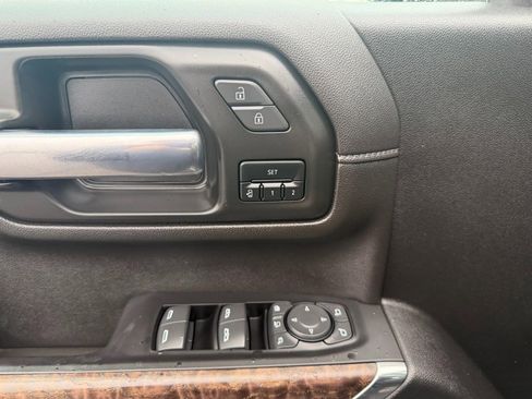 Used 2023 GMC Sierra 2500 Denali image 13