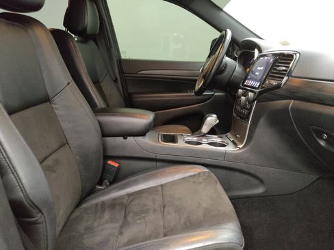 Used 2021 Jeep Grand Cherokee Laredo X AWD/4WD image 21