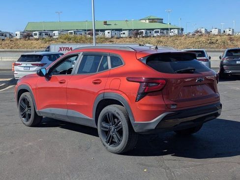 Used 2024 Chevrolet Trax ACTIV w/ Driver Confidence Package image 6