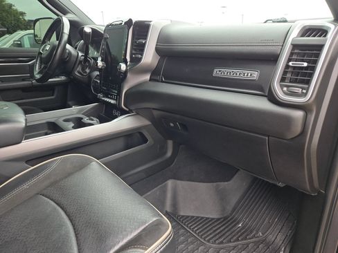 Used 2022 RAM 2500 Laramie w/ Night Edition AWD/4WD image 26