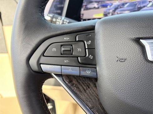 Certified 2023 Cadillac Escalade ESV Premium Luxury image 22