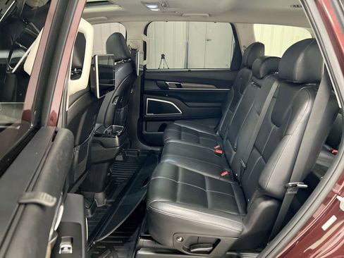 Used 2020 Kia Telluride EX w/ Towing Package image 24