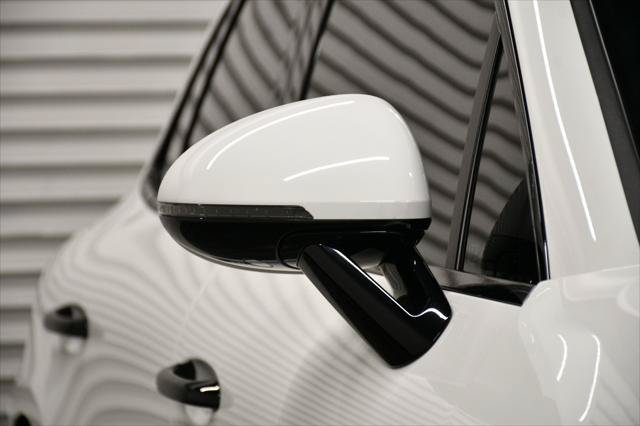 Used 2022 Porsche Macan GTS AWD/4WD image 21
