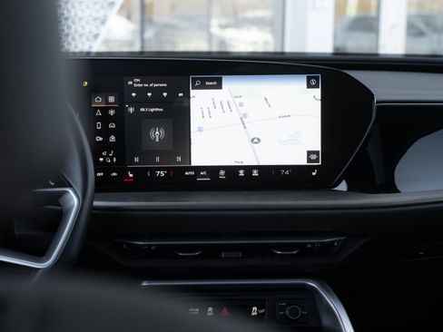 Certified 2025 Audi Q5 Premium w/ Premium Plus AWD/4WD image 12