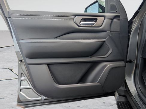 New 2026 Nissan Armada SV AWD/4WD image 12