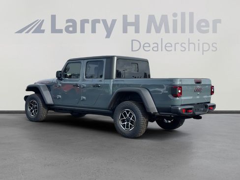 New 2026 Jeep Gladiator Rubicon image 3