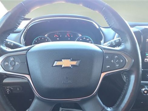 Used 2019 Chevrolet Traverse LT w/ LT Premium Package image 12