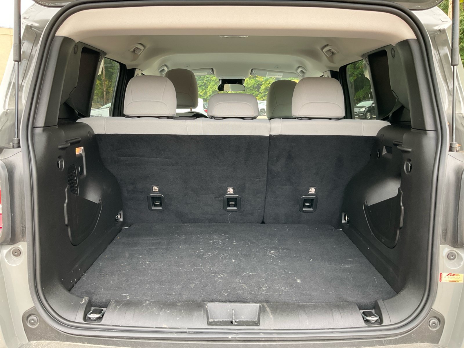 Used 2022 Jeep Renegade Latitude AWD/4WD image 23
