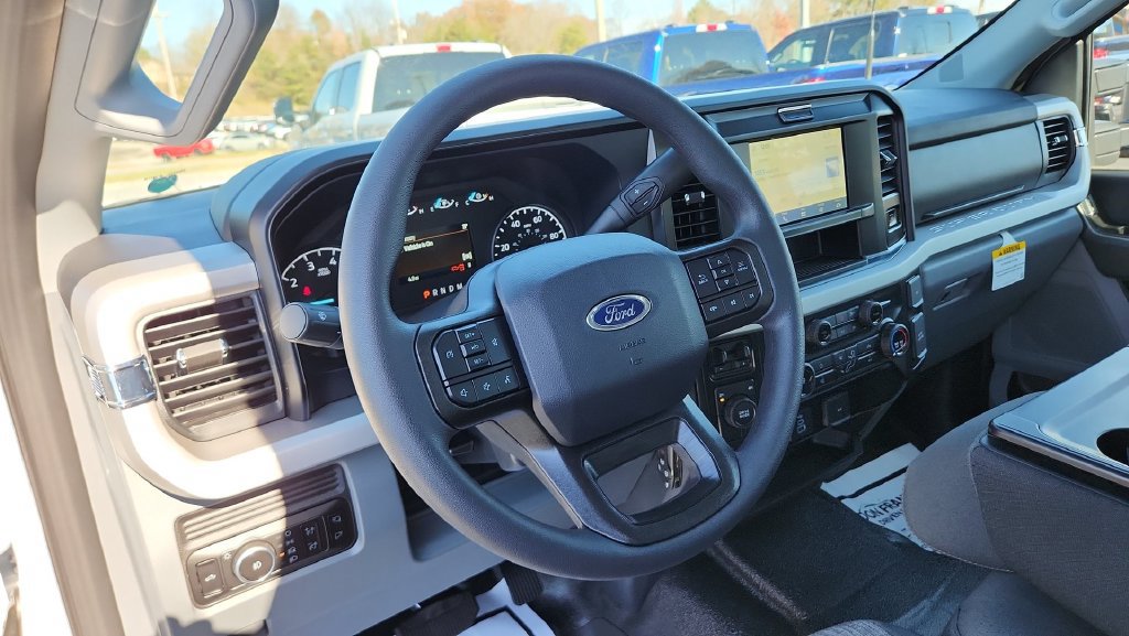 Used 2026 Ford F350 XLT AWD/4WD image 18