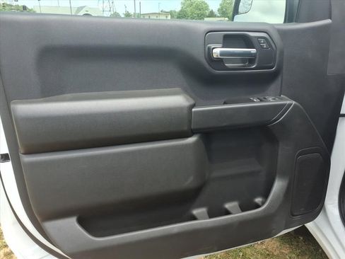 New 2026 GMC Sierra 1500 Pro AWD/4WD image 13