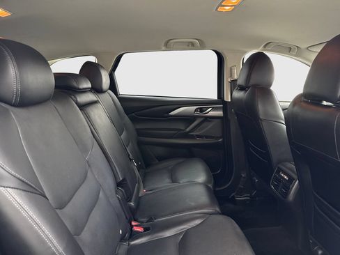 Used 2019 MAZDA CX-9 Touring FWD image 44
