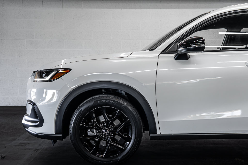 Used 2024 Honda HR-V Sport image 12