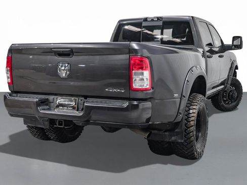 Used 2024 RAM 3500 Tradesman w/ Chrome Appearance Group image 6