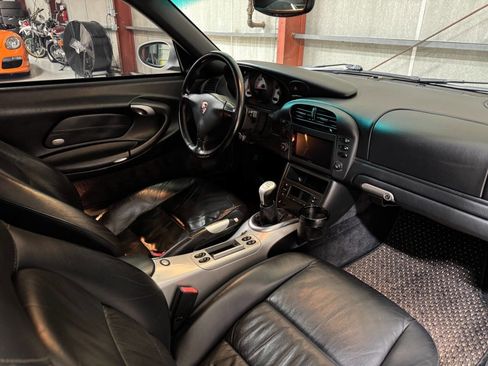 Used 2002 Porsche 911 Carrera image 21