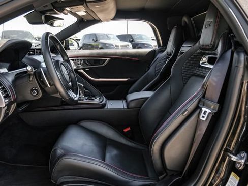 Used 2021 Jaguar F-TYPE R AWD/4WD image 4