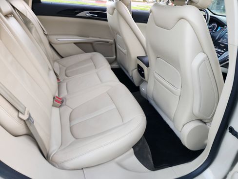 Used 2014 Lincoln MKZ Hybrid w/ Equipment Group 202A Reserve image 18