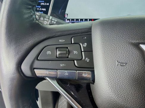 Used 2024 Cadillac Escalade Sport AWD/4WD image 13
