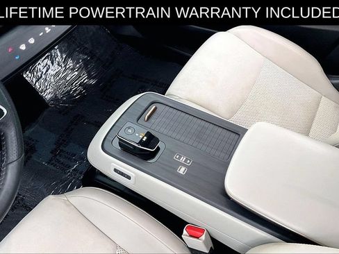 Used 2023 Nissan Ariya FWD image 17