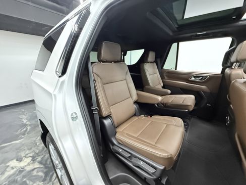 Used 2024 Chevrolet Tahoe High Country image 31