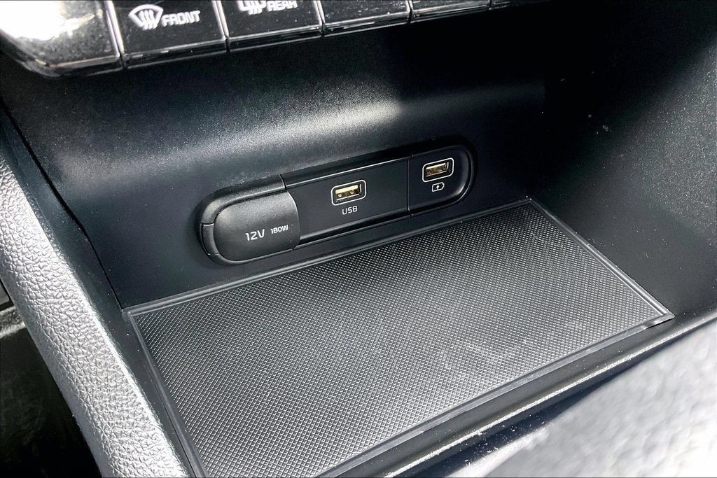 Used 2021 Kia K5 GT-Line FWD image 16