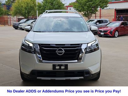 Certified 2024 Nissan Pathfinder SL
