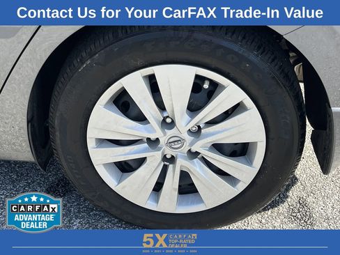 Used 2025 Nissan Sentra S image 30