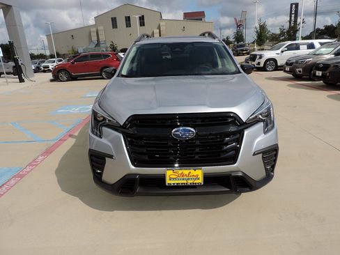 Certified 2025 Subaru Ascent Bronze Edition AWD/4WD image 2