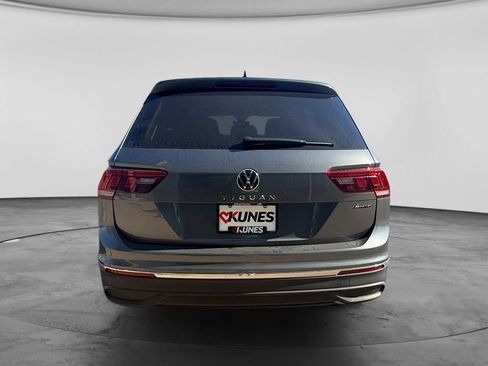 Used 2024 Volkswagen Tiguan S AWD/4WD image 8