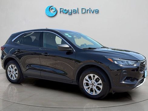 Used 2024 Ford Escape Active AWD/4WD image 8