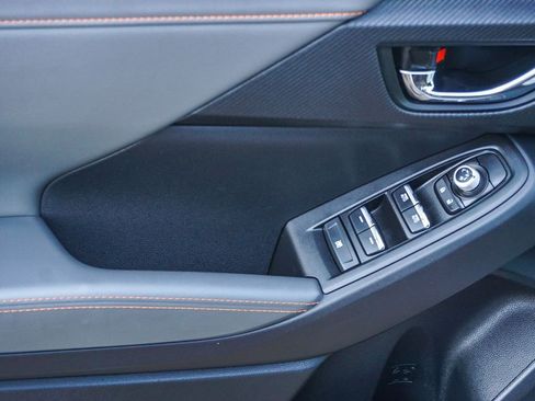 Certified 2025 Subaru Crosstrek 2.5i Limited w/ Crosstrek Mirror Package AWD/4WD image 18