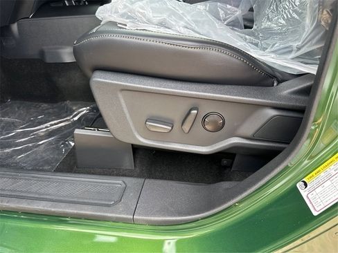 New 2025 Ford Bronco Badlands image 26