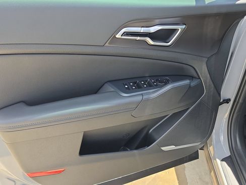 New 2027 Kia Sportage EX FWD image 18